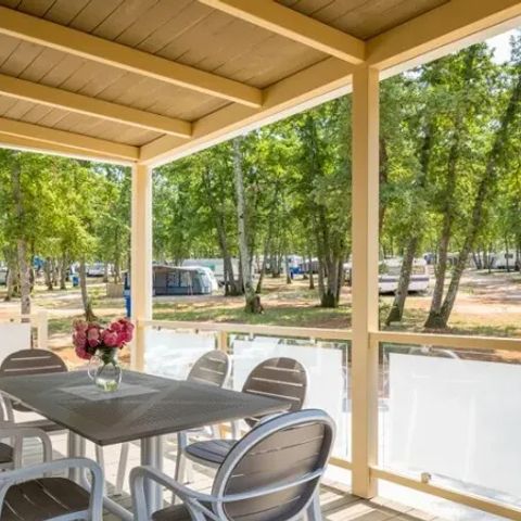 Stacaravan 5 personen - Premium 2 slaapkamers 2 badkamers Premium zone