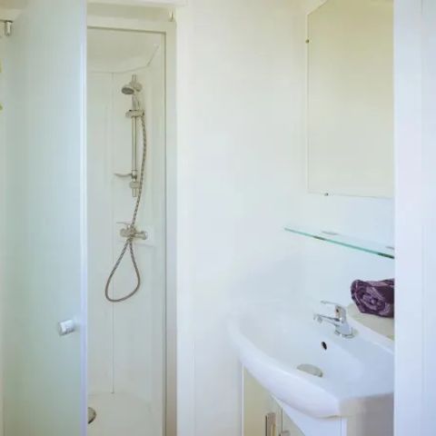 Stacaravan 6 personen - Premium 3 slaapkamers 2 badkamers Lounge