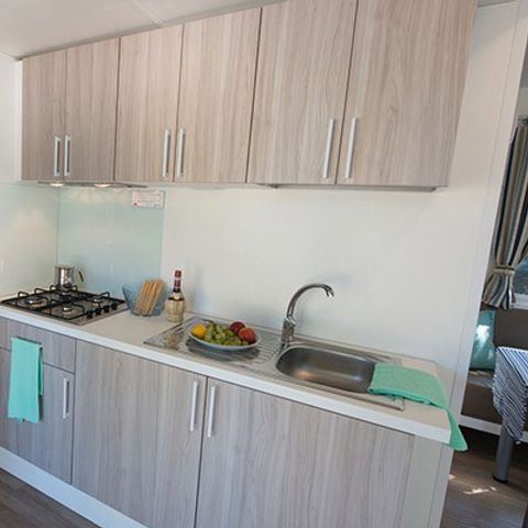 Stacaravan 6 personen - Mobile-home | Comfort XL | 2 slaapkamers | 4/6 pers. | Terras | 2 badkamers | Airconditioning.