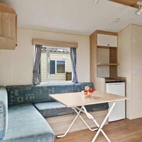 Stacaravan 6 personen - Klassiek | 2 Slaapkamers | 4/6 Pers. | Terras | Airconditioning