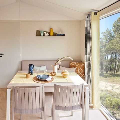 Stacaravan 6 personen - Comfort | 3 Slaapkamers | 6 Pers | Verhoogd terras