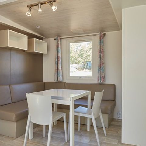 Stacaravan 8 personen - Comfort XL | 3 slaapkamers | 6/8 pers. | Overdekt terras | Airconditioning