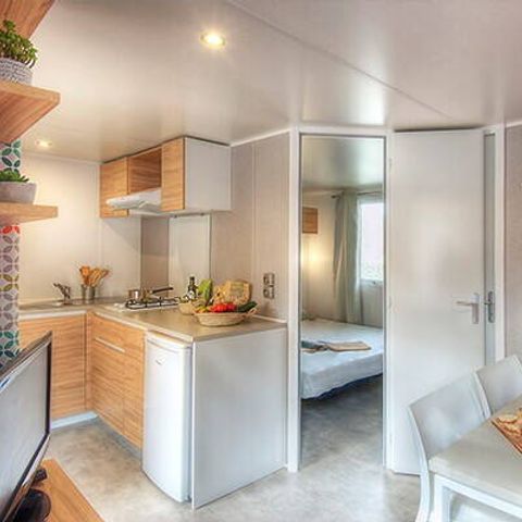 Stacaravan 4 personen - Mobile-home | Klassiek | 2 slaapkamers | 4 pers | Verhoogd terras | 2 badkamers | Airconditioning | TV