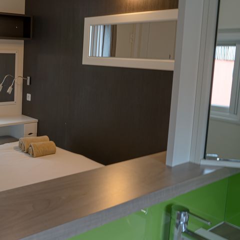 Stacaravan 6 personen - 04 - TAOS LUXE 3 CH 2 SDB - Bosquet