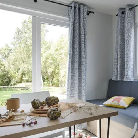 Stacaravan 2 personen - 1 tweepersoonsslaapkamer