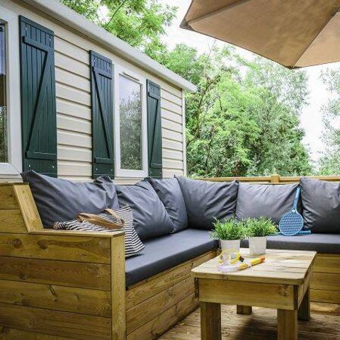 Stacaravan 6 personen - Stacaravan | Premium Exclusief | 3 slaapkamers | 6 pers | Terras Lounge | Airconditioning | TV