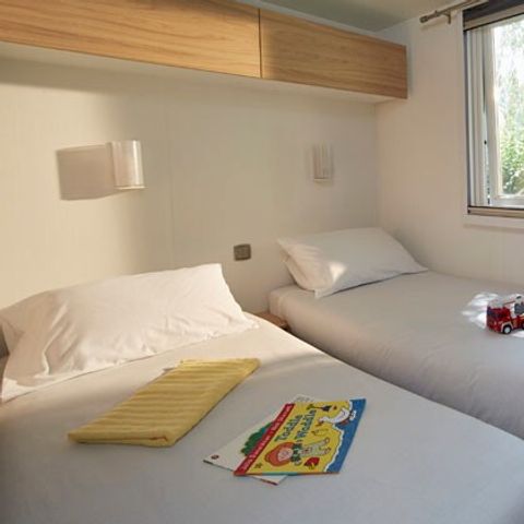 Stacaravan 6 personen - Stacaravan | Premium Azure | 3 slaapkamers | 6 pers. | Verhoogd terras | Airconditioning