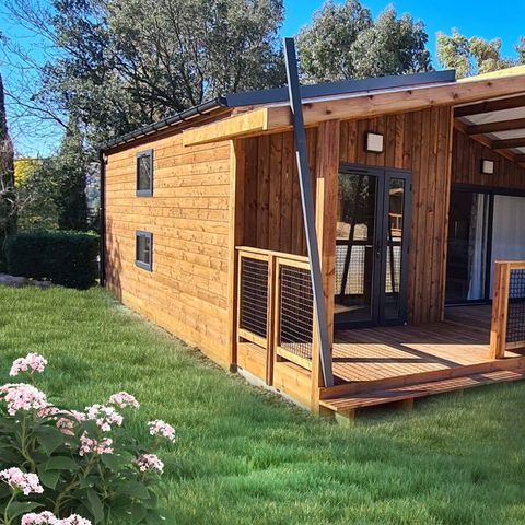 Stacaravan 6 personen - Chalet | Ultimate Plus | 3 slaapkamers | 6 pers | Airconditioning | TV