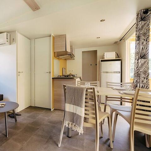 Stacaravan 4 personen - Stacaravan | Premium Exclusief | 2 Slaapkamers | 4 Pers | Terras Lounge | Airconditioning | TV