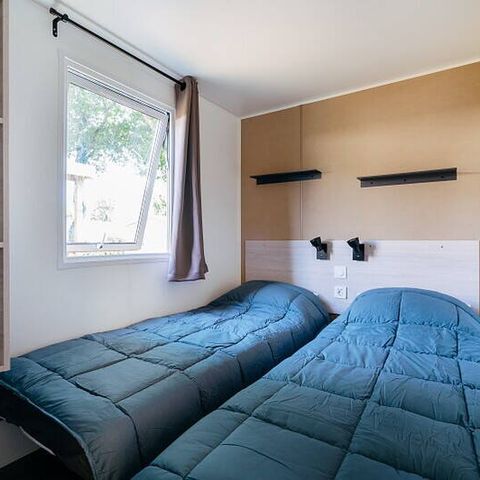 Stacaravan 4 personen - Stacaravan | Premium Exclusief | 2 Slaapkamers | 4 Pers | Terras Lounge | Airconditioning | TV