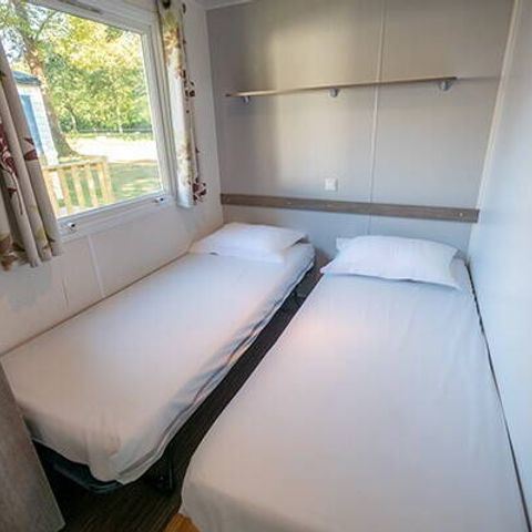 Stacaravan 5 personen - Mobile-home | Comfort | 2 slaapkamers | 5 pers. | Verhoogd terras | 2 badkamers | Airconditioning.