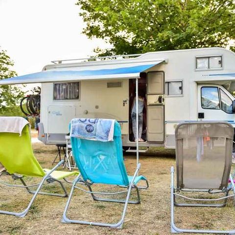 Kampeerplaats - Comfort standplaats pakket