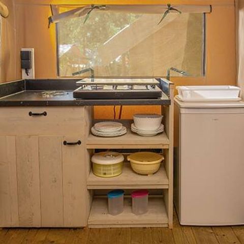 Tent 5 personen - 2 slaapkamers | 4-5 slaapplaatsen | Geen badkamer | Airconditioning