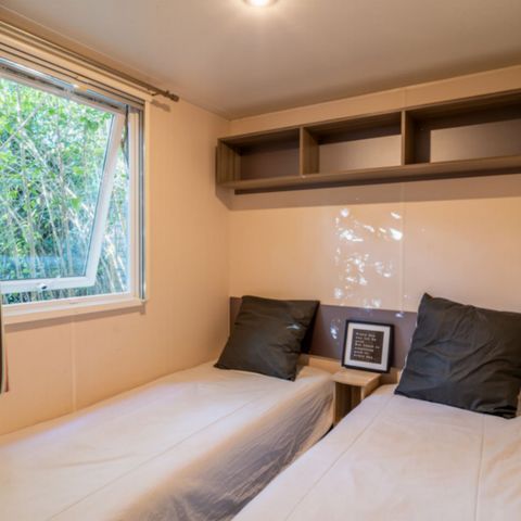 Stacaravan 4 personen - Klassiek 2 slaapkamers, 1 badkamer, 4 slaapplaatsen