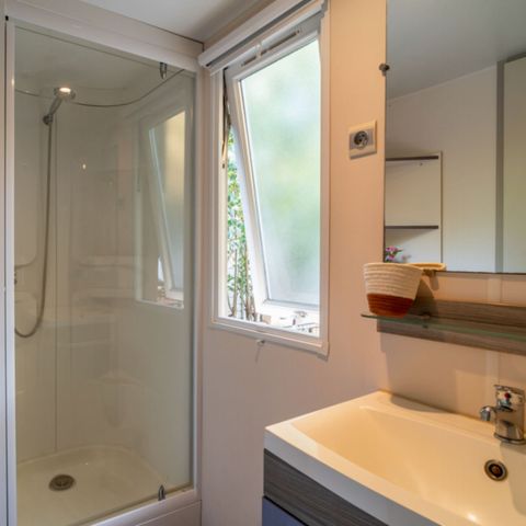 Stacaravan 4 personen - Klassiek 2 slaapkamers, 1 badkamer, 4 slaapplaatsen