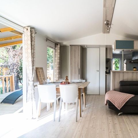 Stacaravan 4 personen - 3 Kamers 4 Personen Airconditioning + TV