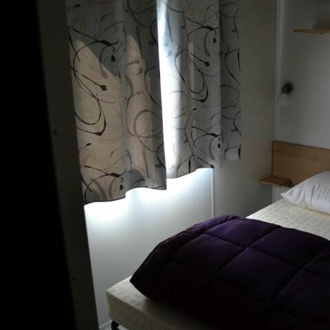 Stacaravan 8 personen - Les Peupliers 5 kamers Airconditioning + TV