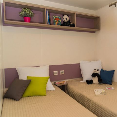 Stacaravan 6 personen - Klassiek 3 slaapkamers, 1 badkamer, 6 slaapplaatsen