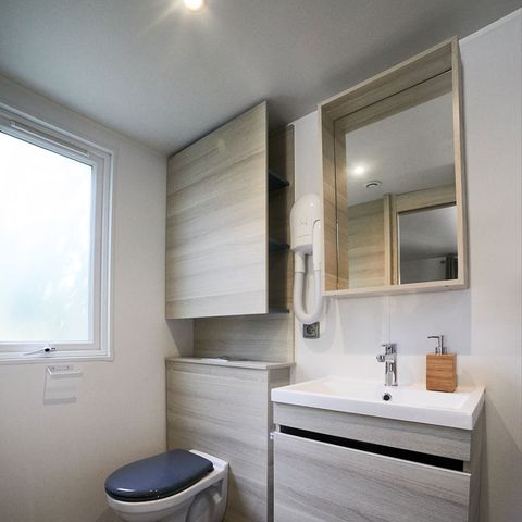 Stacaravan 6 personen - Kosy 3 slaapkamers, 2 badkamers, 6 slaapplaatsen
