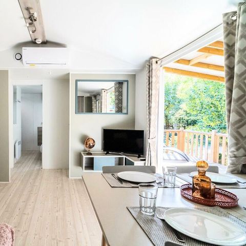 Stacaravan 4 personen - Klassiek 2 XL 3 Kamers 4 Personen Airconditioning + TV