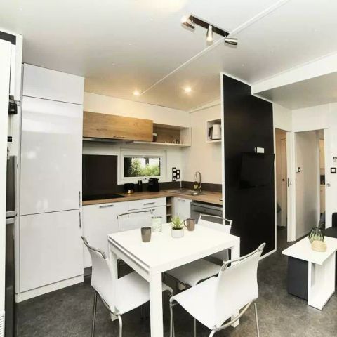 Stacaravan 6 personen - Kosy 4 kamers 6 personen Airconditioning + TV