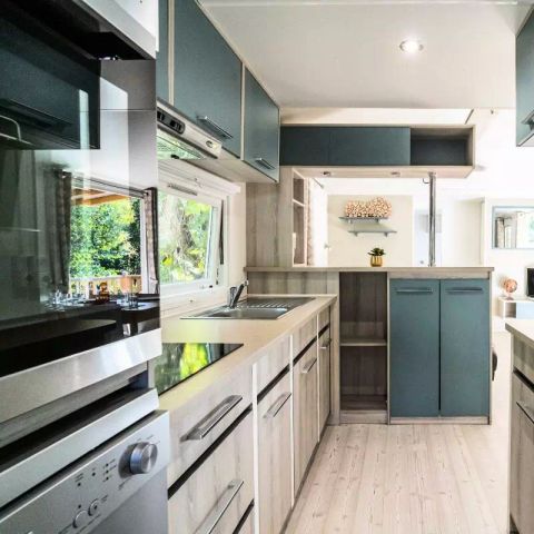 Stacaravan 4 personen - Klassiek 2 XL 3 Kamers 4 Personen Airconditioning + TV