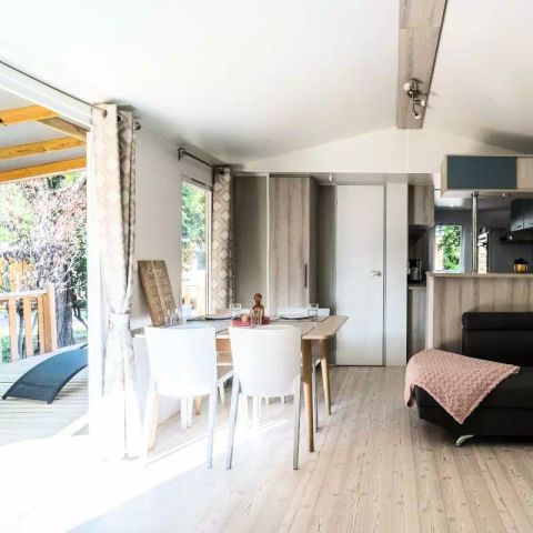 Stacaravan 4 personen - Klassiek 2 XL 3 Kamers 4 Personen Airconditioning + TV