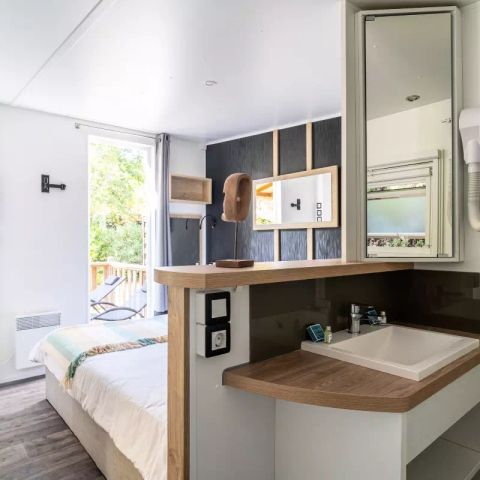 Stacaravan 4 personen - Kosy 3 Kamers 4 Personen Airconditioning + TV
