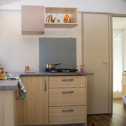 Stacaravan 4 personen - Comfort XL | 2 Slaapkamers | 4 Pers. | Verhoogd terras