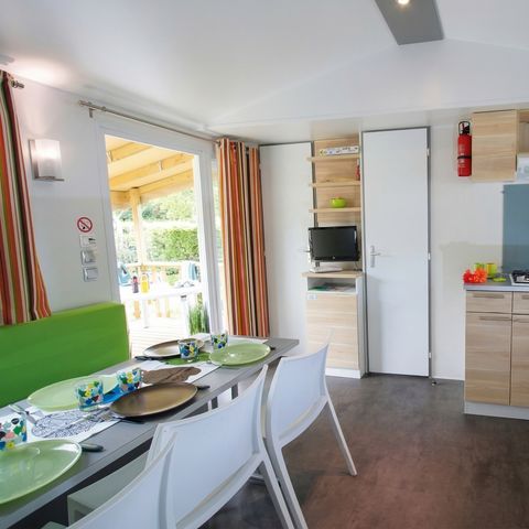 Stacaravan 6 personen - 3 slaapkamers - TV