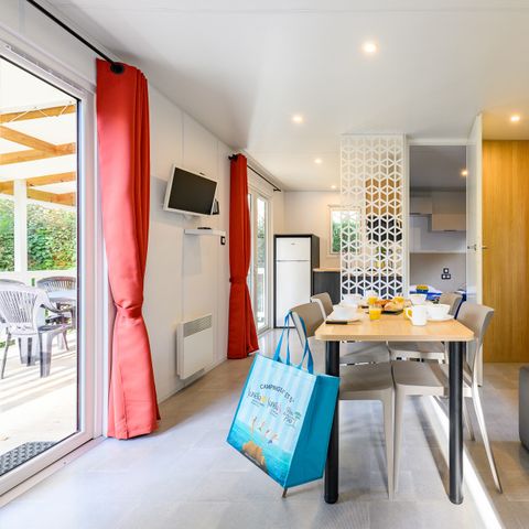 Stacaravan 5 personen - COTTAGE CONFORT 2 sl.k. 4/5 pers. - 30m2 - overdekt terras