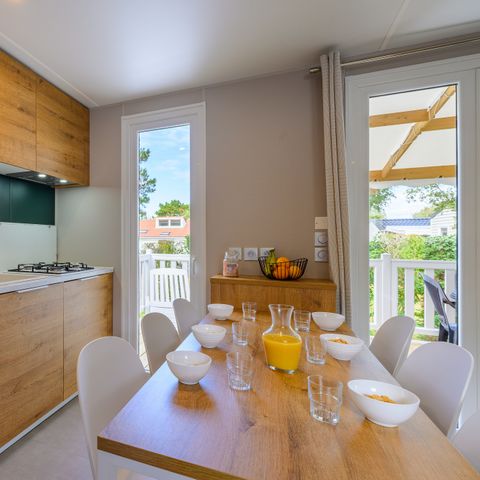 Stacaravan 6 personen - D/ COTTAGE CONFORT 3 sl.k. 6 pers. - 35m2 - overdekt terras