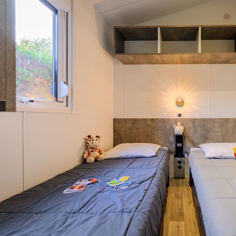Stacaravan 8 personen - D/ SIGNATURE PRESTIGE 4 slaapkamers. 8 pers. - 40m2 - overdekt terras