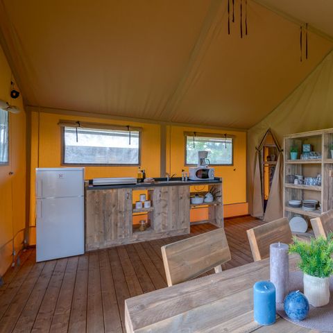 Safaritent 6 personen - Houten lodge 2 slaapkamers zonder sanitair