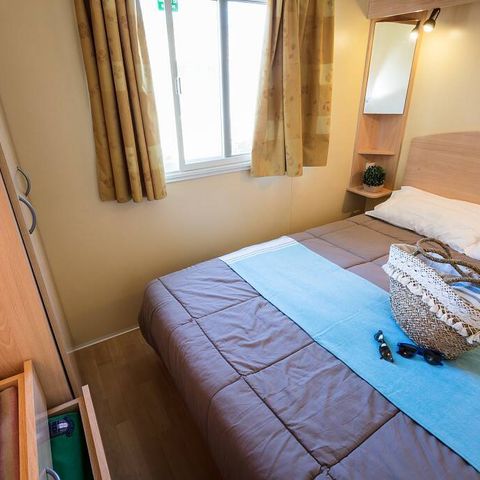 Stacaravan 4 personen - Klassiek | 2 slaapkamers | 4 pers | Verhoogd terras | 1 badkamer