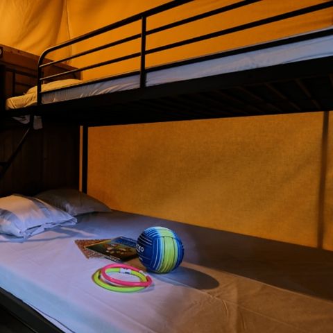 LODGE 5 personen - GEZELLIGE LODGE (GEEN SANITAIR)