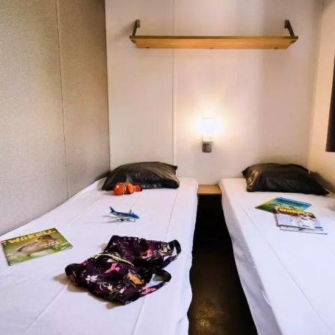 Stacaravan 6 personen - Gezellige stacaravan 4 kamers 6 personen Airconditioning