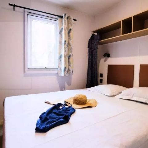 Stacaravan 6 personen - Premium 4 Kamers 6 Personen Airconditioning + TV