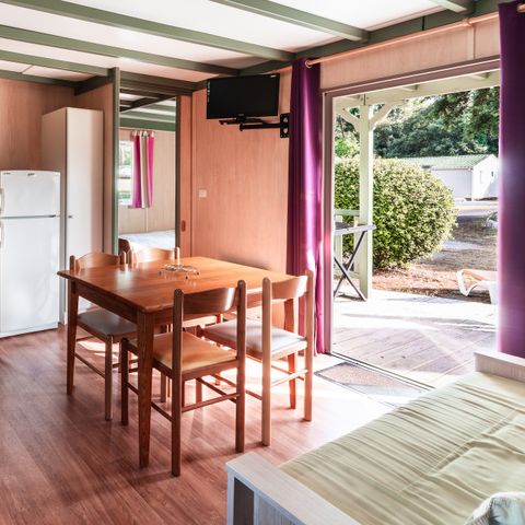 Stacaravan 4 personen - Premium 32m² (2 kamers) gereserveerd voor personen met beperkte mobiliteit met airconditioning