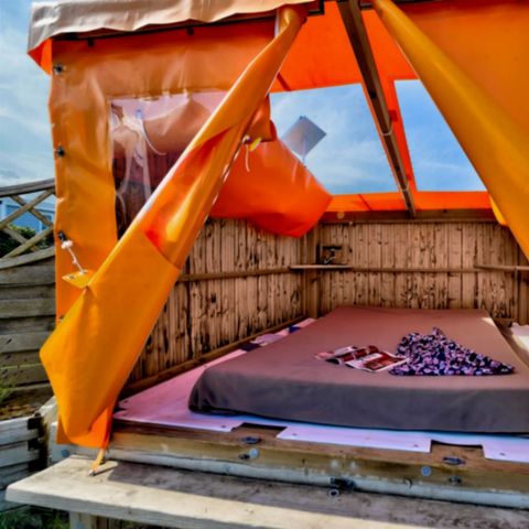 UNIEKE ACCOMMODATIE 2 personen - CAMP ETOILE (zonder sanitair)