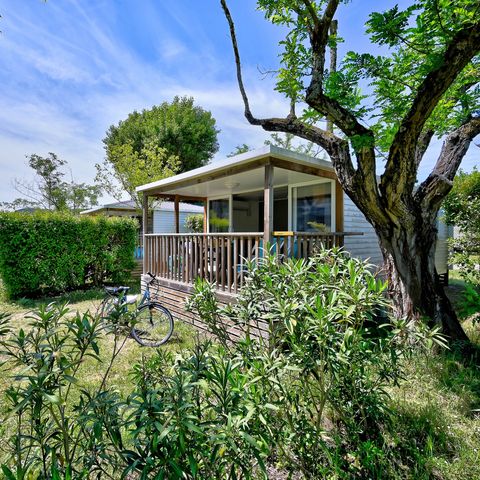 Stacaravan 4 personen - Stacaravan Premium 27 m² 2 kamers + overdekt terras 9m² + TV + Airconditioning + Uitzicht op de rivier 4 pers