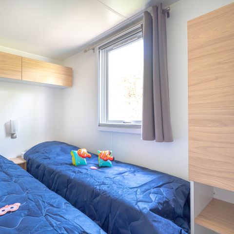 Stacaravan 4 personen - Stacaravan Premium 27 m² 2 kamers + overdekt terras 9m² + TV + Airconditioning + Uitzicht op de rivier 4 pers
