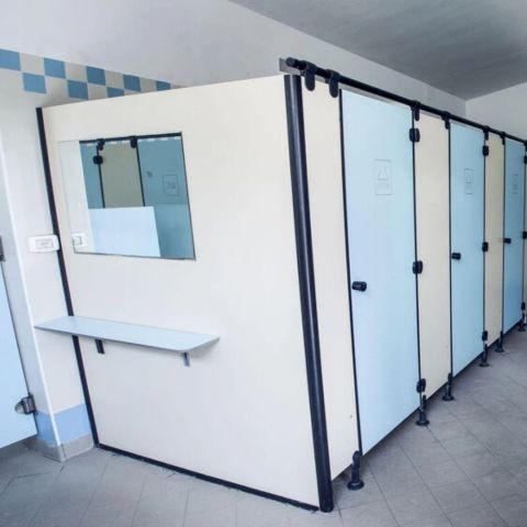 Kampeerplaats - Staanplaats meer - 85m² - 10 AMP