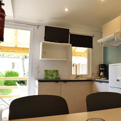 Stacaravan 4 personen - Stacaravan Bandol - 21m² - 2 Slaapkamers