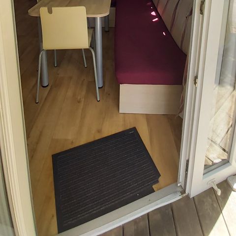 Stacaravan 6 personen - TV - BEDLINNENPAKKET - BBQ