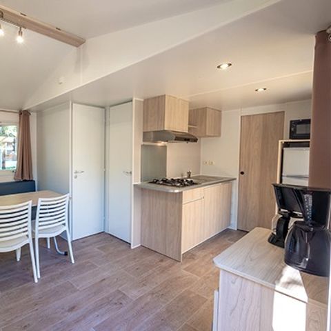 Stacaravan 4 personen - Comfort XL | 2 Slaapkamers | 4 Pers | Verhoogd terras | Airconditioning