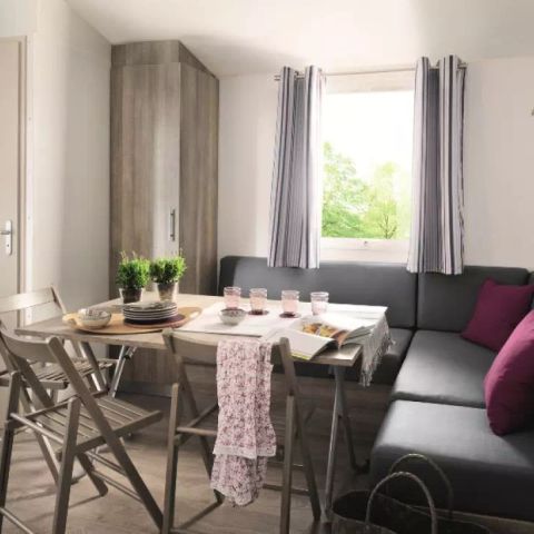Stacaravan 6 personen - 4 kamers 6 personen Airconditioning + TV