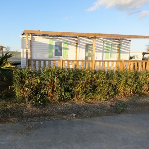 Stacaravan 6 personen - 4/6 personen 2 slaapkamers, LUXE, 31m2 categorie 3