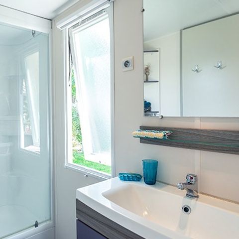 Stacaravan 6 personen - Comfort XL | 2 slaapkamers | 6 pers | Terras | Airconditioning