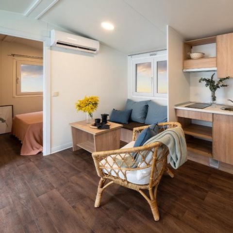 Stacaravan 6 personen - Mobile-home | Comfort | 3 Slaapkamers | 6 Pers. | Verhoogd terras | Airconditioning